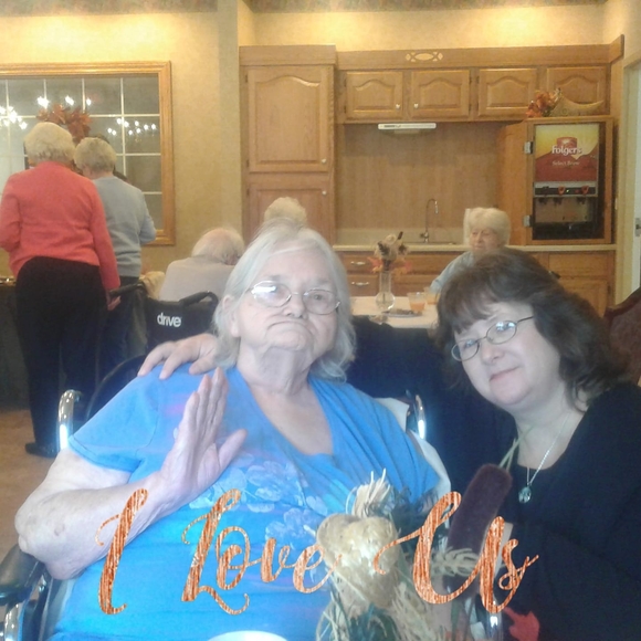 Meet your Posher, Lela - Picture 1 of 1